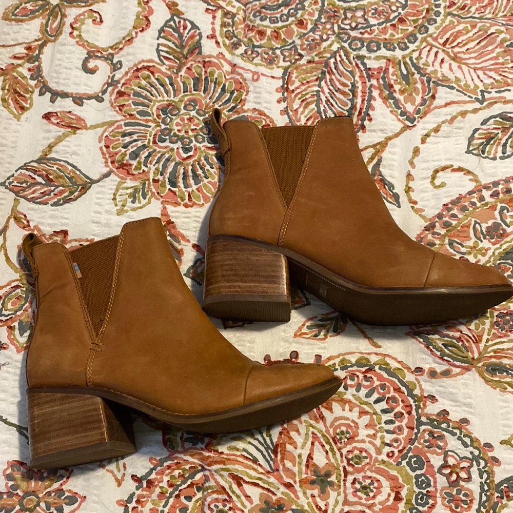 Tom’s Ankle Boots